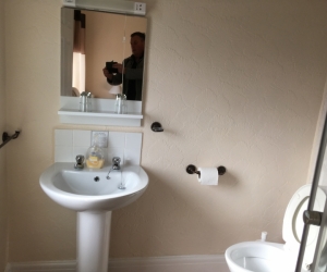 Nice-Double-with-large-en-suite-2